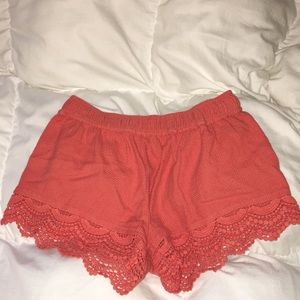 Super cute coral shorts!